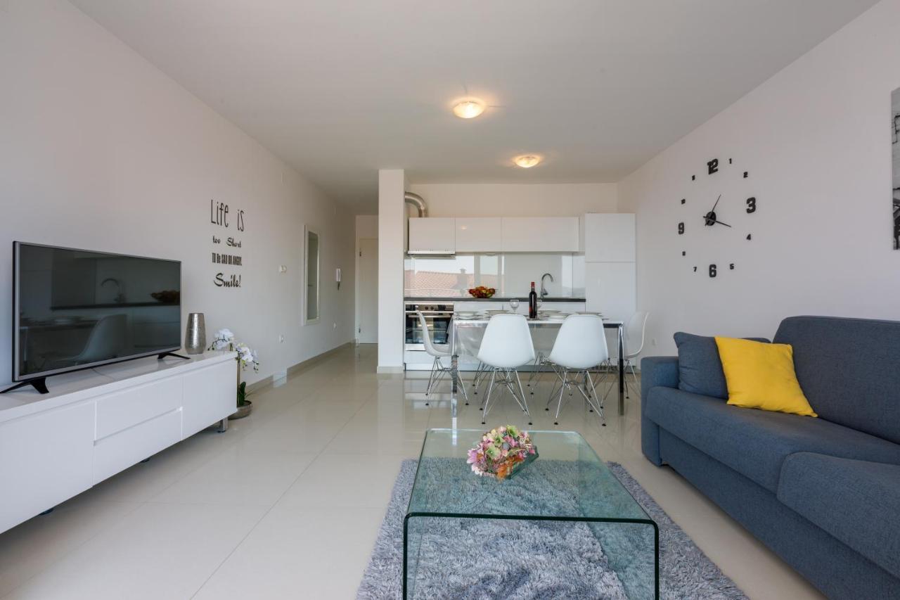 Apartmani Ilicevic Цриквеница Экстерьер фото