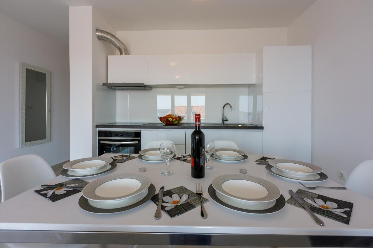 Apartmani Ilicevic Цриквеница Экстерьер фото